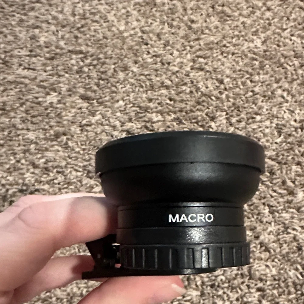 Versatile Black Camera Lens by [Brand]